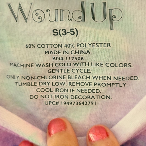 Inspirational Wound Up Graphic Tee - Picture 2 of 8